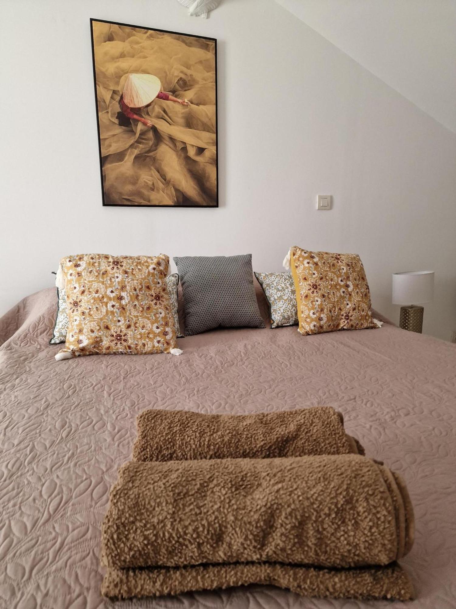 Appartement Villa Sur Le Toit, Vue Mer Saint-Gilles Les Bains Exterior photo